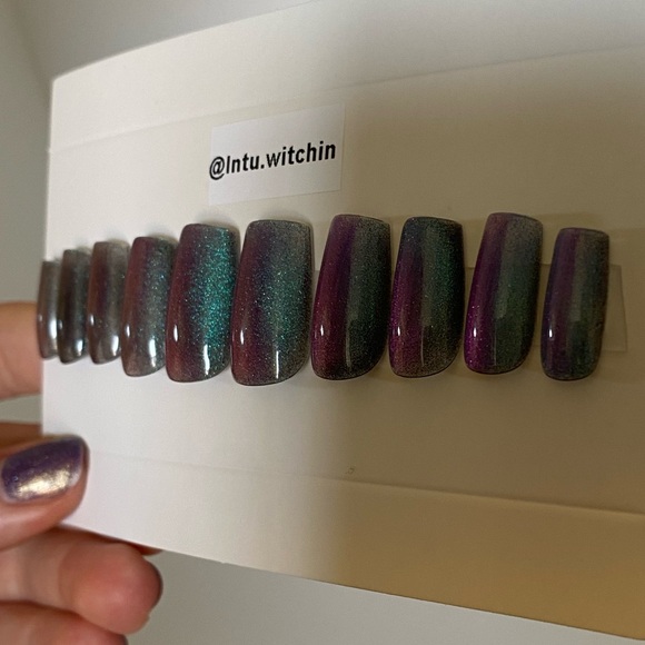 Handmade press on nails, 20 pc, blue magnetic gel - Picture 9 of 13